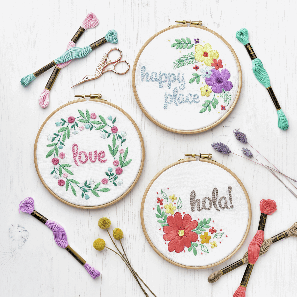 Anchor Embroidery Hoop Kit - Love